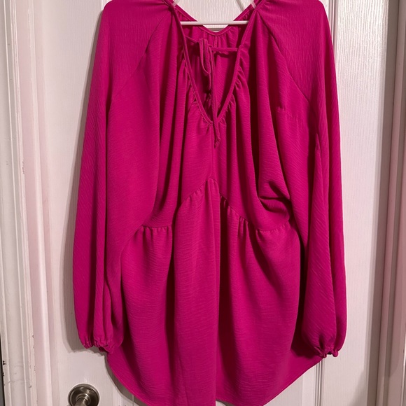 Tops - Pink Flowy Top